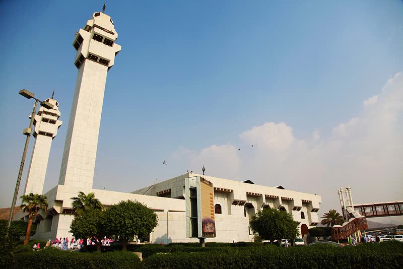 মসজিদে আয়েশা (তানঈম)